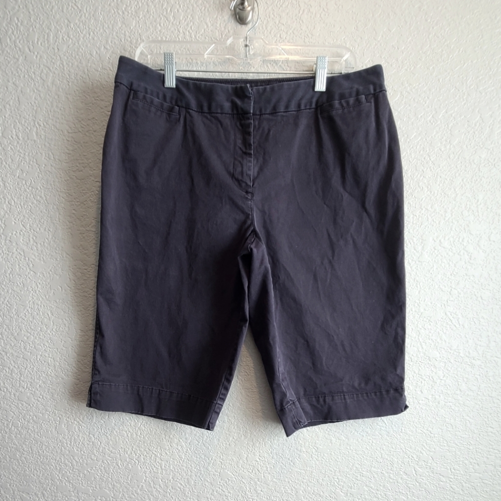 Vintage Liz Claiborne New York Jackie style shorts, navy blue, 14